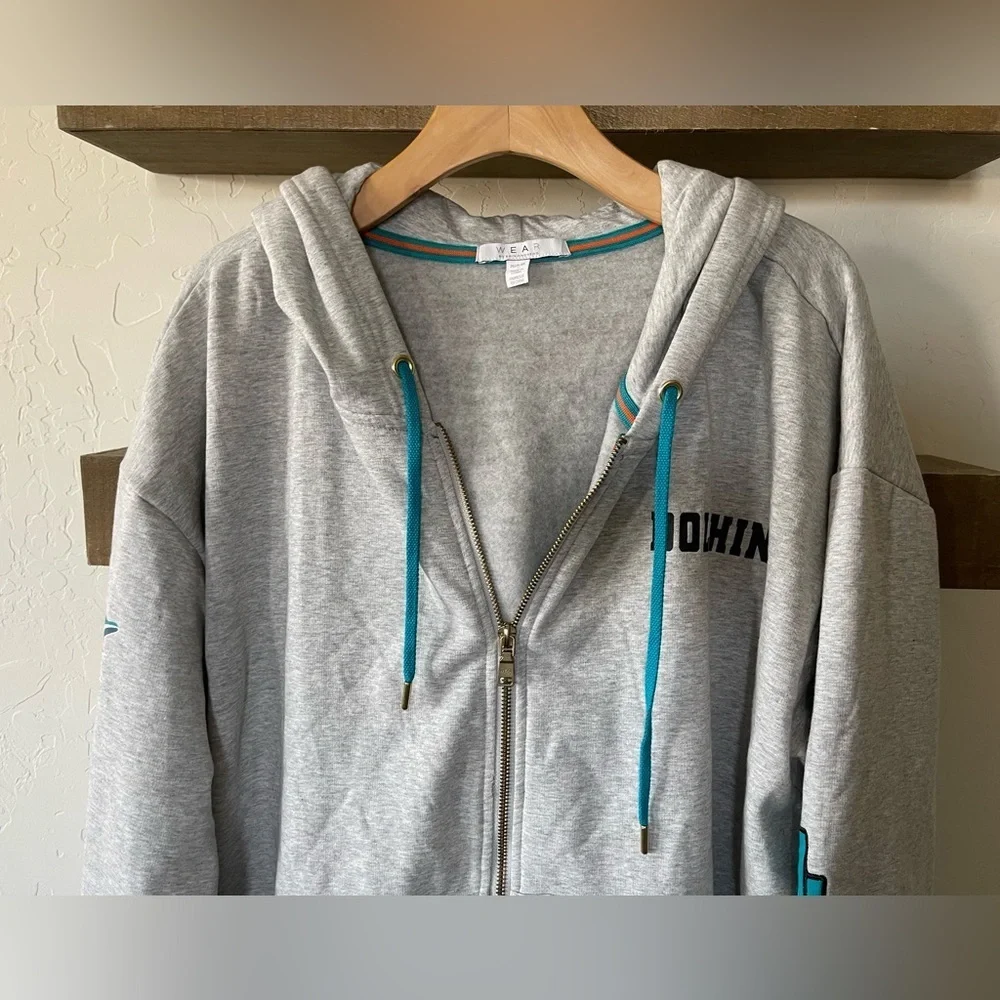 West by Erin Andrews|Heathered Gray Miami Dolphins Plus Size Full Zip Hoodie••• - Picture 9 of 16